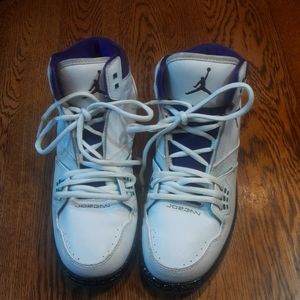 Boy's Nike Jordans 7